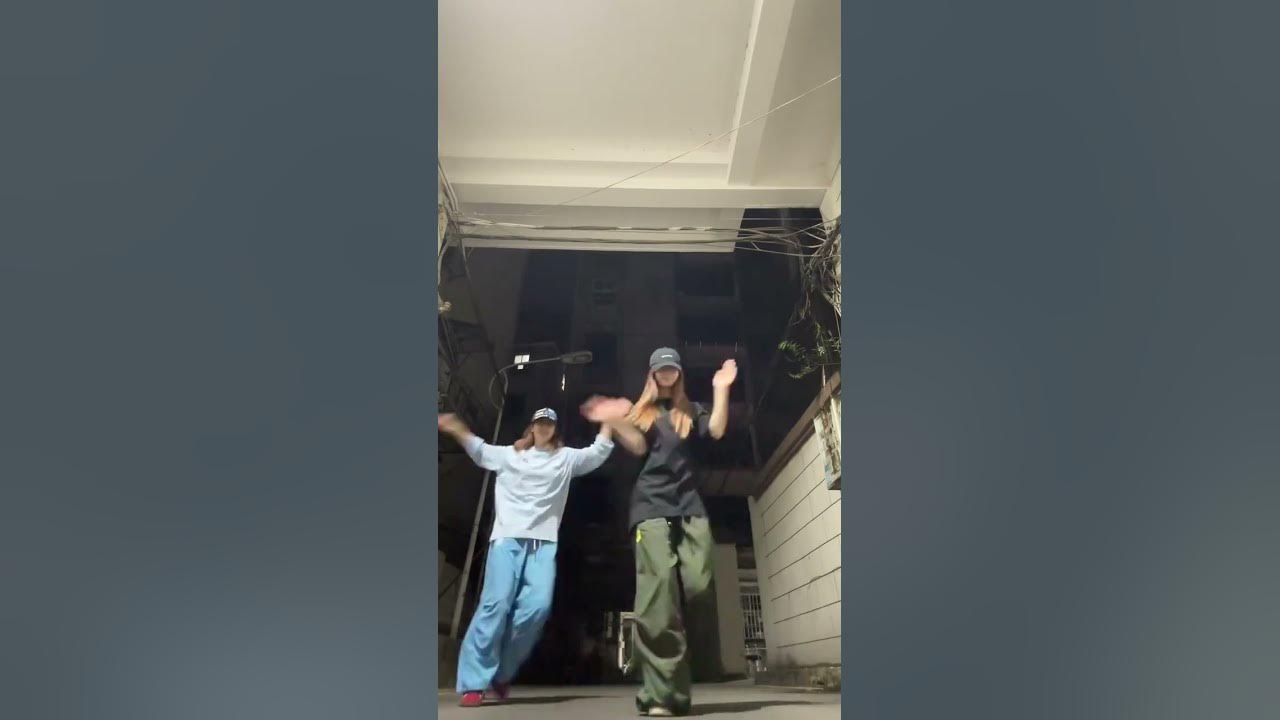 Show Me Love [WizTheMC/bees & honey] #dance cover