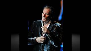 Watch Michael Bolton Back In My Arms Again video