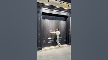 Mẫu cửa chính 4 cánh lệch - Mẫu cửa thép nhập khẩu mới về tại Phú Quý Door. Thép cánh 1.2mm - 1.4mm