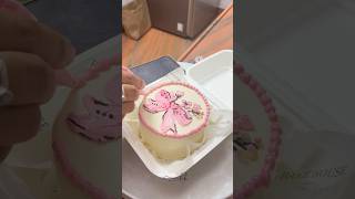 😱Bow draw karne me sach m maja aya #hkbakehouse #cake #youtubeshorts #ytshorts #youtube #shorts #yt