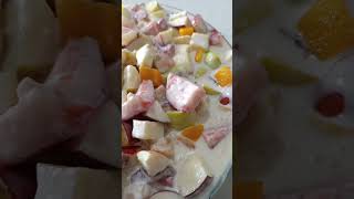 Ensalada de manzana navideña super cremosita y facil de preparar