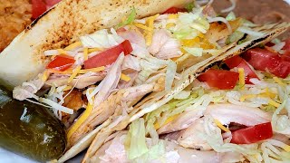 Homemade Shredded Chicken Tacos (Chicken Thighs) #chefsbackyard #tacoseasoning #flavorformula