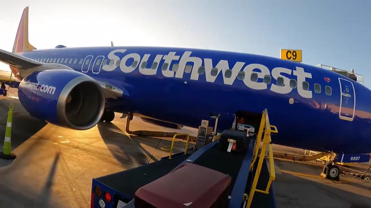 Full Turnaround: From MDW then to OAK with a 737-800