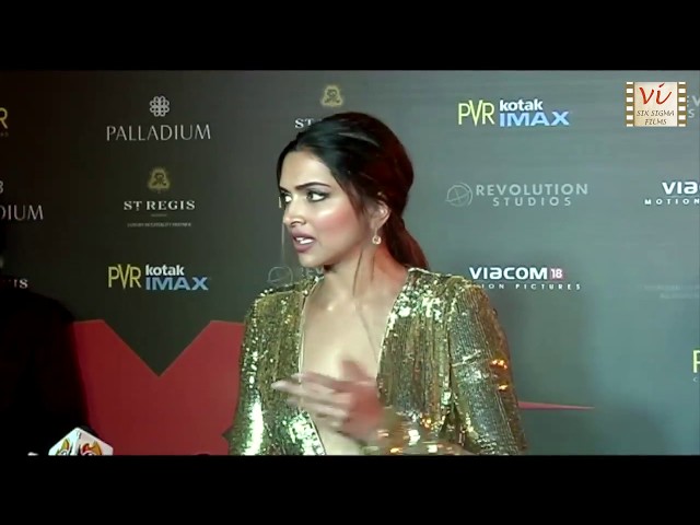 Six Sigma Films at premiere of Return of Xander Cage recorded Oops moment  of Deepika Padukone - YouTube