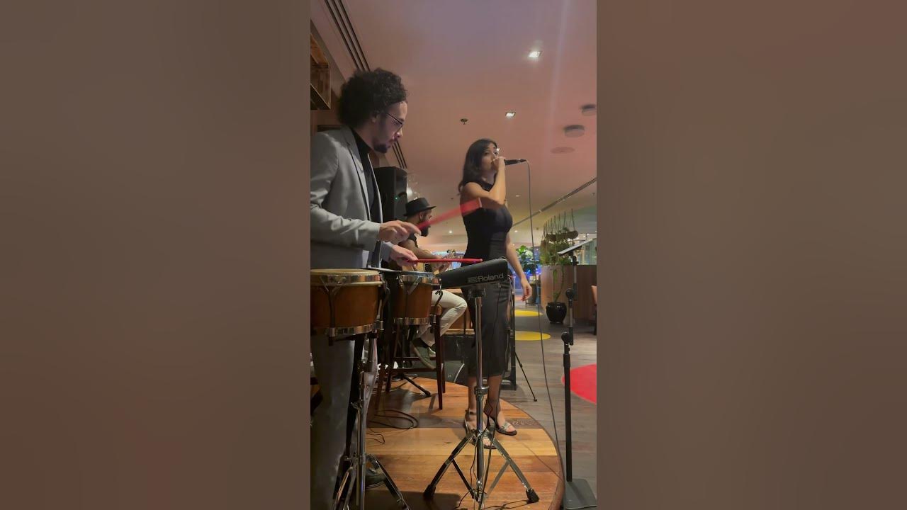 Cheia de manias (cover) #music #brazilianmusic #pagode #brazil #qatar #doha #percussion #singer