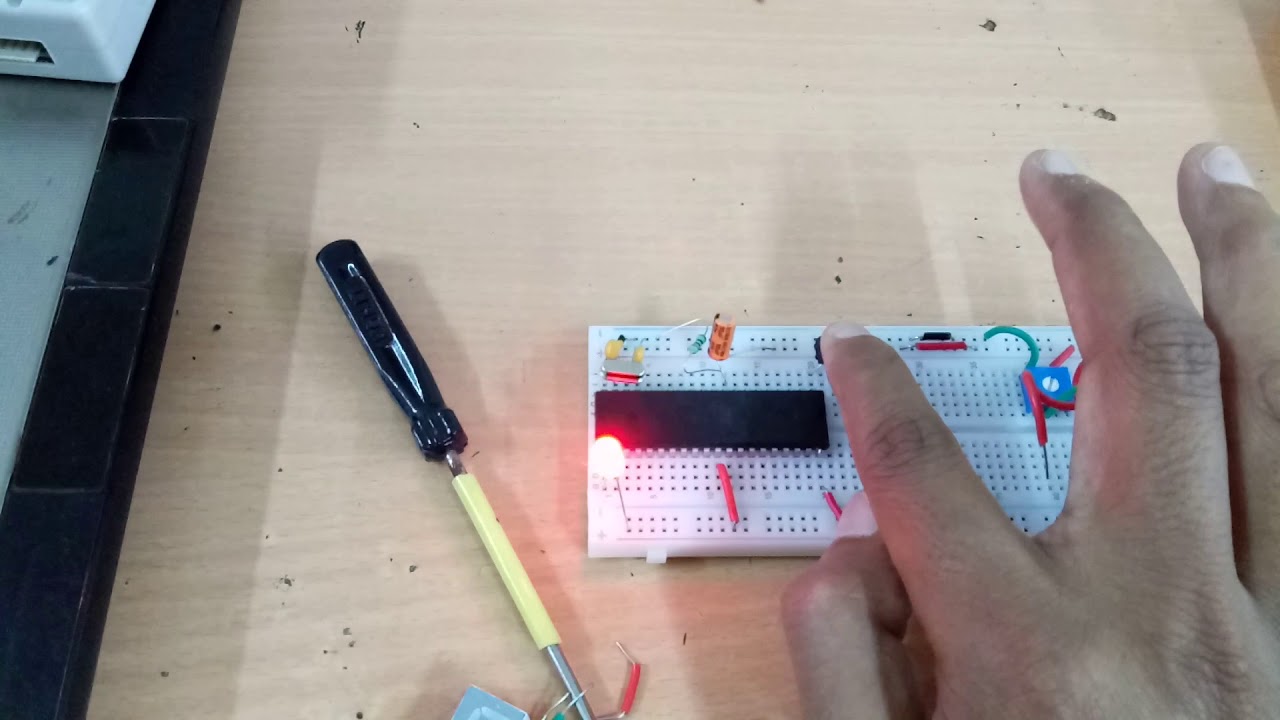 Switch interface with 8051 - YouTube