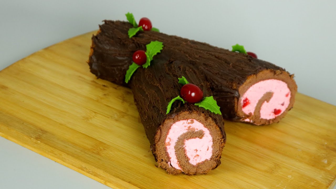 Rocambole de Chocolate com Mousse de Cereja