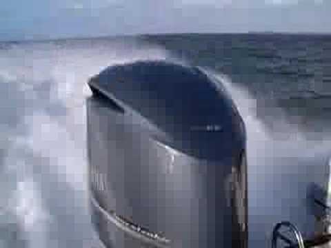 MAESTRALE 780 RIB + YAMAHA 350 OUTBOARD AT FULL SPEED