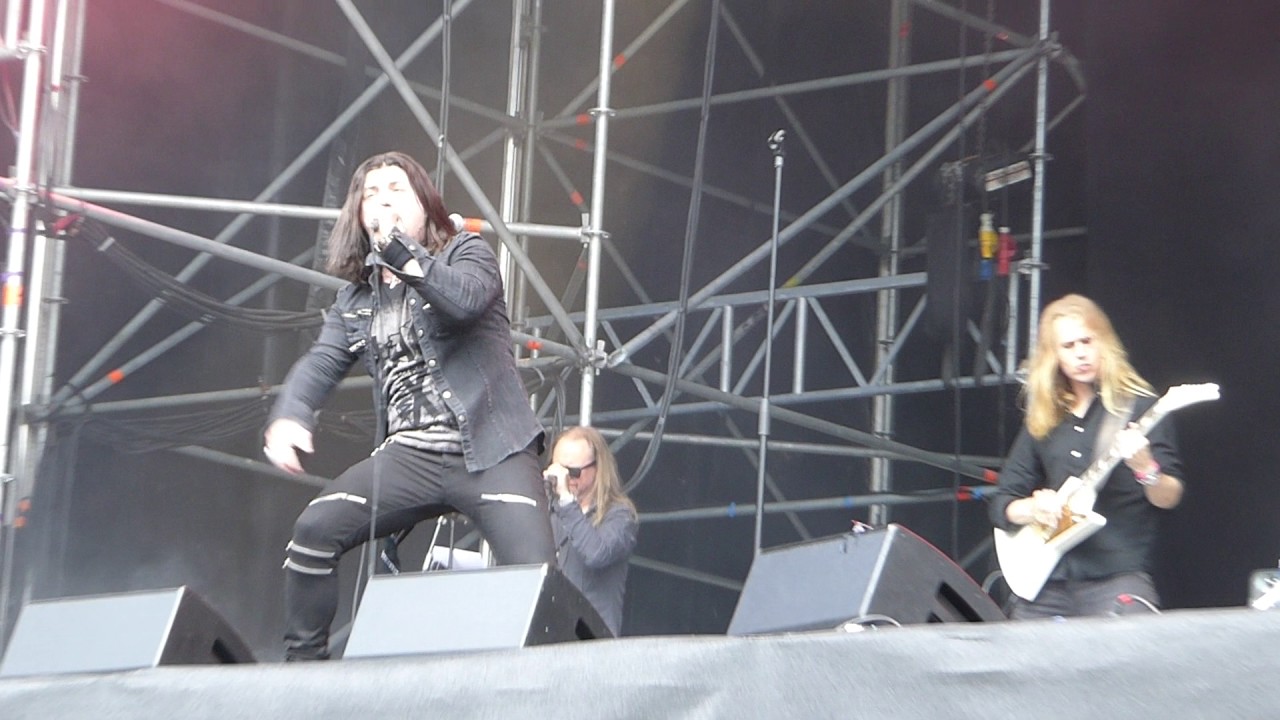 APOLLO - Falling To Pieces (Firewind) [Skogsröjet, Rejmyre, 5.8. 2017]