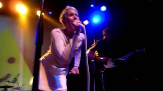 Yacht - Paradise Engineering/Summer Song  live @ The Independent,SF - Nov 17, 2011