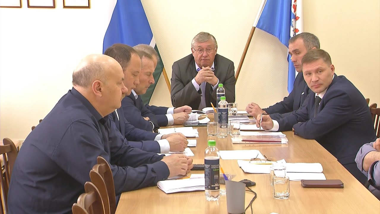 Депутаты думской комиссии по жилищно-коммунальному хозяйству встретились на очередном заседании