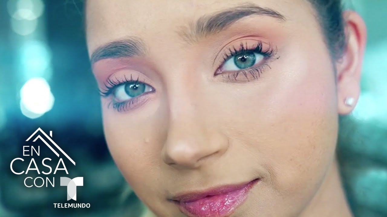 Aprende a disimular las molestas ojeras en tres pasos | Telemundo