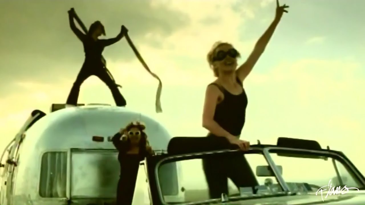 Flans | Tu eterna pesadilla (HD)