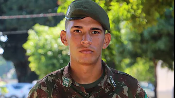 Qual a carga horária de um recruta do Exército?