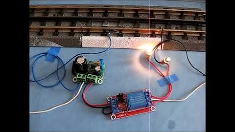 insulated rail triggering of 2 aspect signals with cheap eBay modules