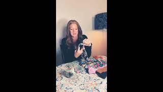 Here’s a quick tutorial on how to sew buttons headbands protect your
ears from wearing masks.