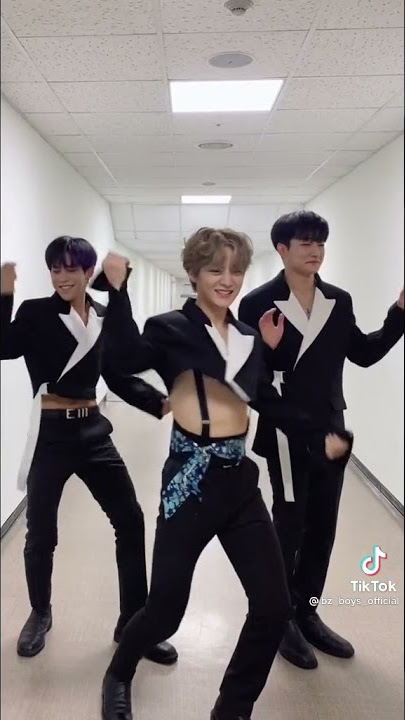 ผู้ชายอรัยเซ็กซี่😂😘 #bz_boys #bzboys