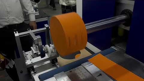 Round box making machine