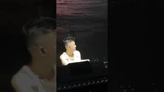 Rich Brian - Curious