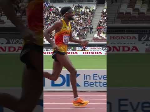How on earth does it come down to 0.03 in a marathon ⁉️ #worldathleticschamps #marathon #sports