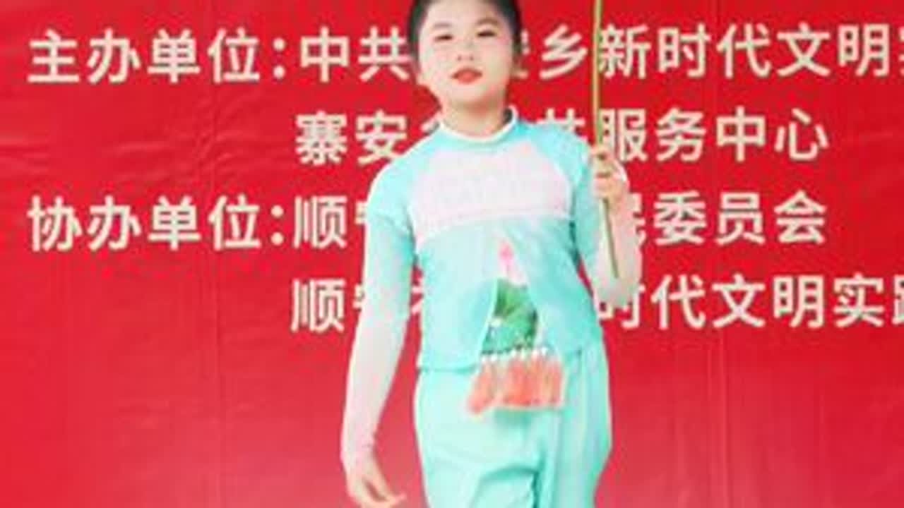 独舞《小荷叶》，表演者：王玉树小朋友#百姓大舞台有才你就来 #我的生活日记 2026.2.17.