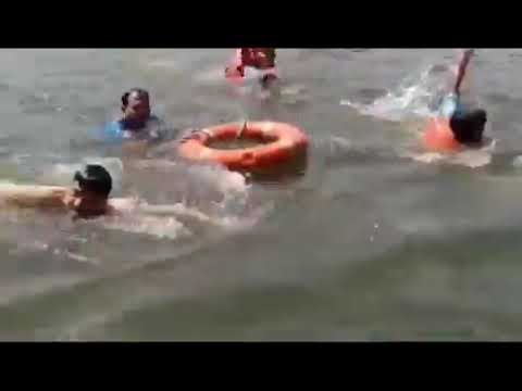 CM डॉ यादव ने शिप्रा में लगाई डुबकी, नदी में तैरकर अपना हुनर दिखाया