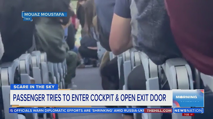 Passenger tries to enter cockpoint and open exit door | Morning in America