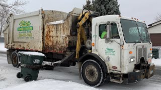 Nitti Sanitation: Heil 7000 Garbage Trucks