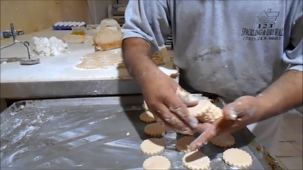receta de las galletas llamadas  hojarascas