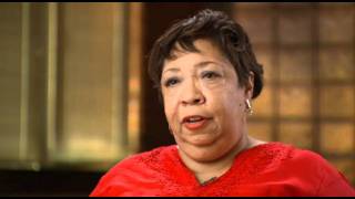 Doris Savoy - Standing Ovation for DCPS Teachers 2011