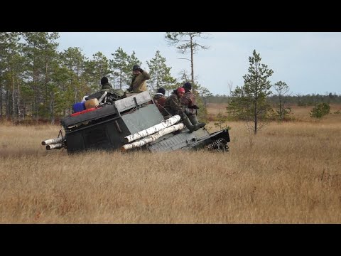 Как собирают клюкву в Сибири. Васюганское болото. How we harvest cranberries in Siberia