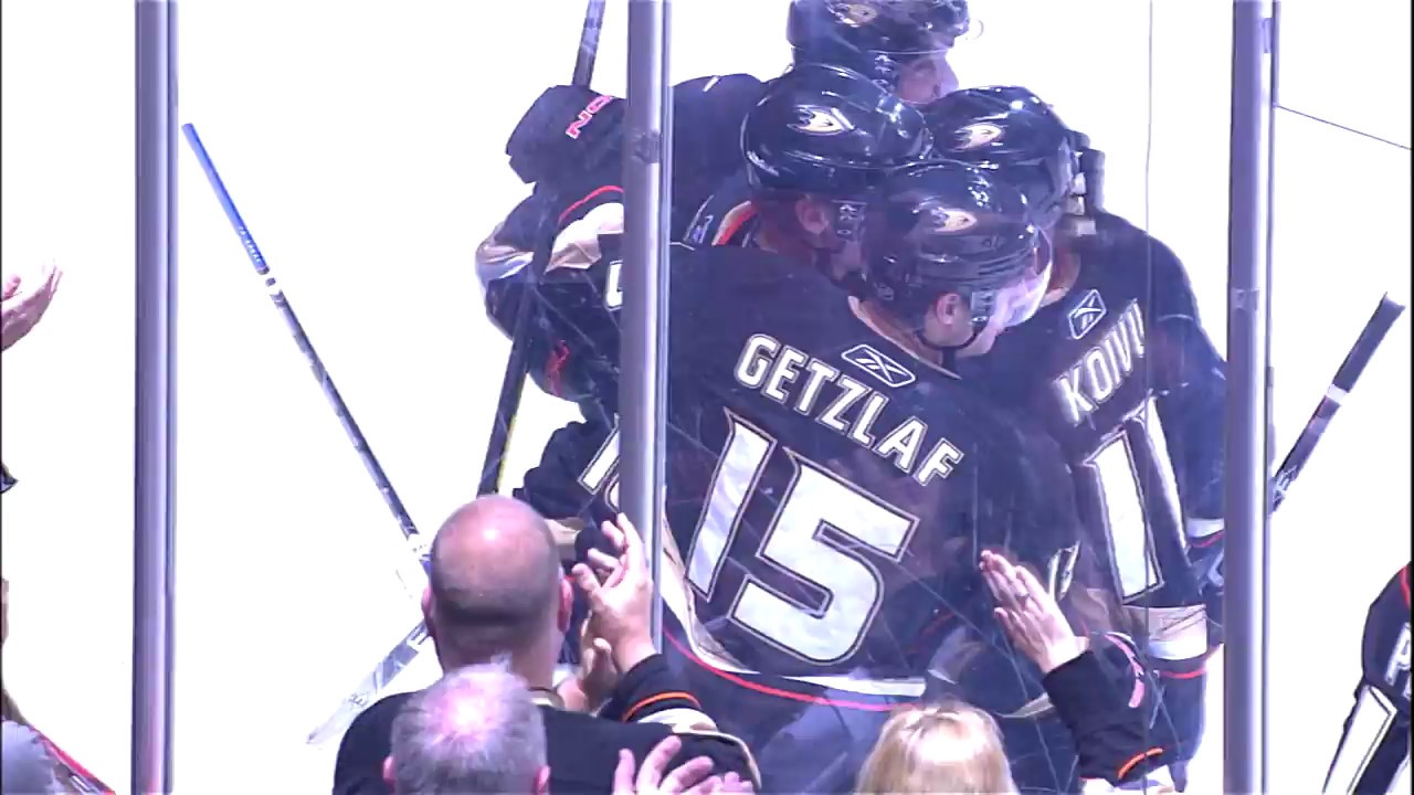 Ducks 25 Moment - April 6, 2011