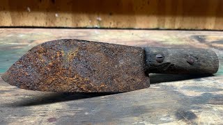 Extremely Rusty Knife VS 1 week in VINEGAR