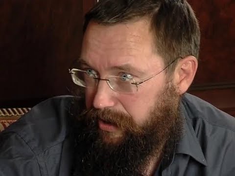 Стерлигов: Максимальное сокращение добычи нефти и газа было бы для России благом