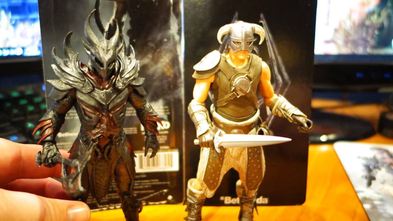 skyrim daedric warrior figure