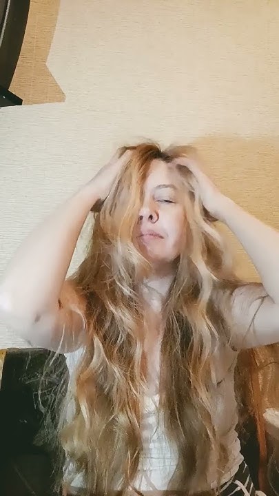 Массаж головы перед сном? Попробуйте! Ваши волосы будут неотразимы ...