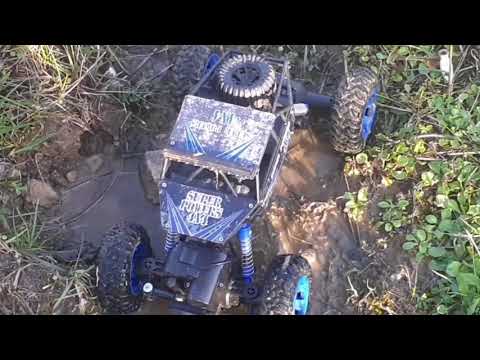 4x4 toy car in rocky and muddy areas \'Mountain CARS ,,