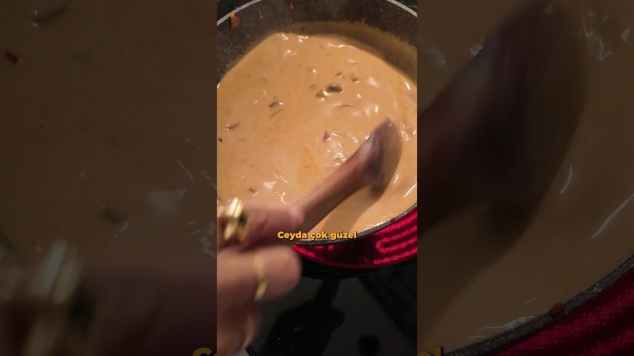 Ceyda ANA’dan Nefis ve Pratik Tom Kha Çorbası ve Çikolatalı Yoğurtlu Puding Tarifi! Ceyda ANA’dan Nefis ve Pratik Tom Kha Çorbası ve Çikolatalı Yoğurtlu Puding Tarifi!