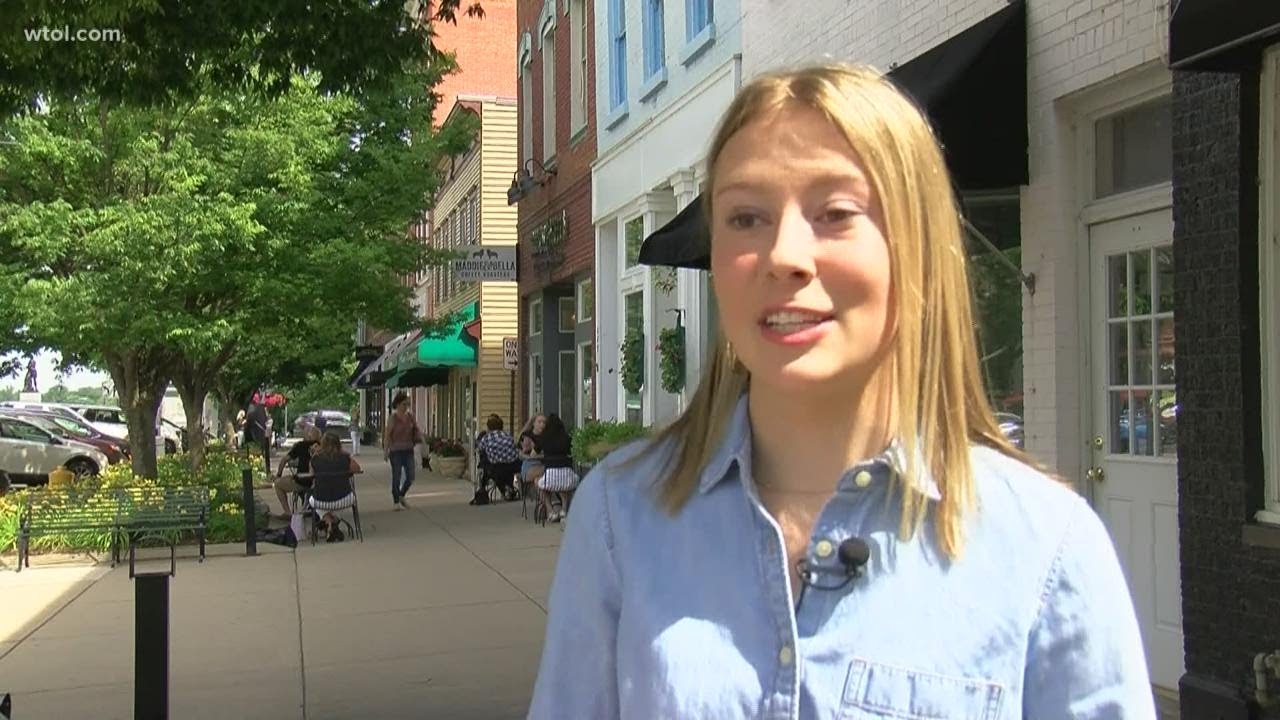 Perrysburg woman hoping to be next Chief Fashion Officer for women's clothing brand