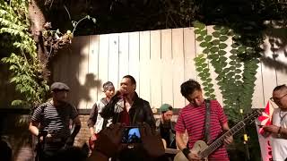 Download Lagu Akulah Peluru || Rebellion Rose feat JRX Acoustic At Oxen Free YK MP3