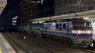 【4K高画質】JR貨物EF210形300番台312号機〔吹〕+緑色タキ1000形20両が西国分寺駅3番線を高速通過するシーン(3092レ・吹A207・石油返空)2025.12.14