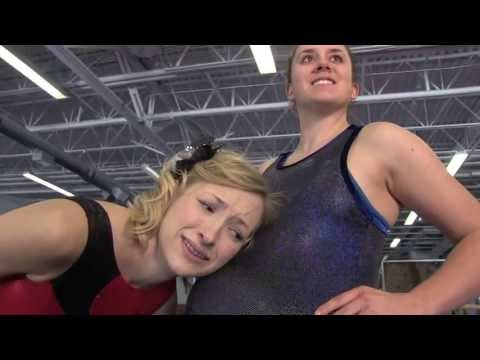 Video: Cheerleader's Pregnancy Tummy
