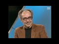 Jean-Luc Godard: "Sanatçı olmak korkak insanın işidir."