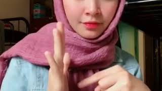 Hijab Pink Goyang 2 Jari Bikin Happy