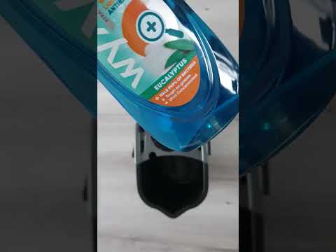 HOW TO MOP THE FLOOR. #deepcleaning #shortsfeeed #SHORTS #sghorts #shorts #shorys #sghorts #shorrs