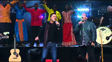 Chris Tomlin - How Great Is Our God (World Edition. Live. Passion 2012)