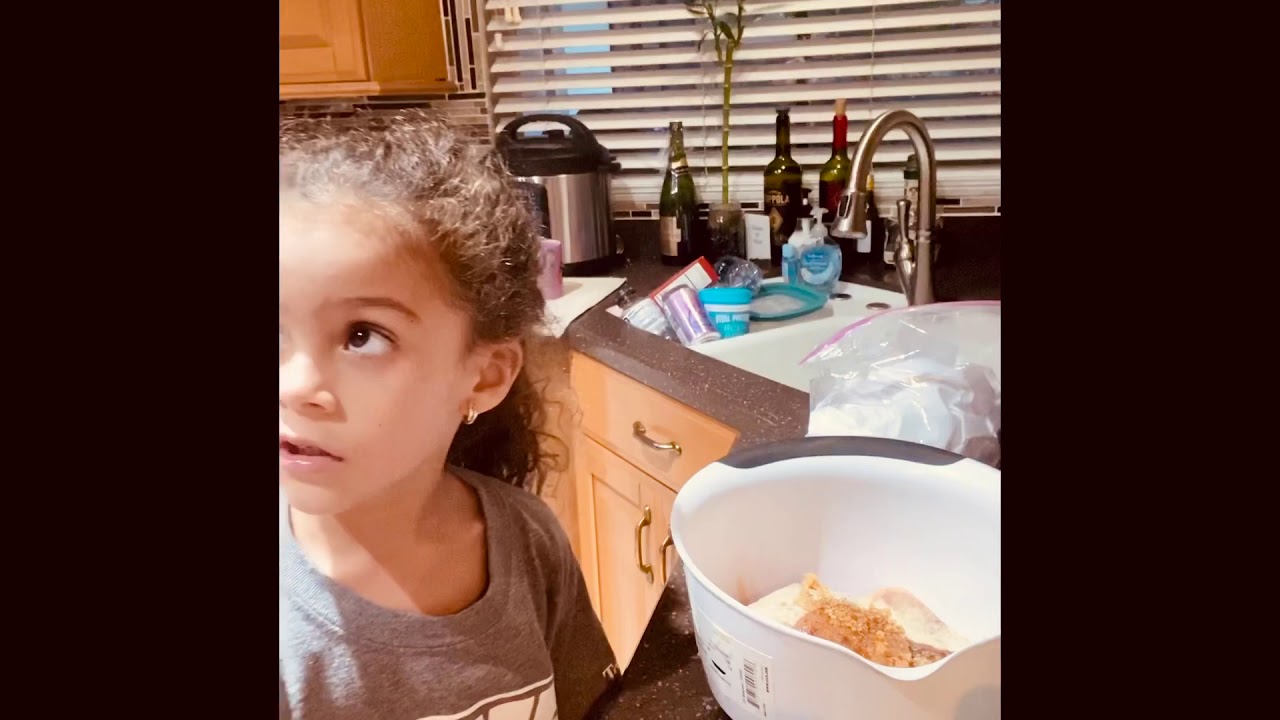How to cook Pork Chops-Cooking with Camila! - YouTube