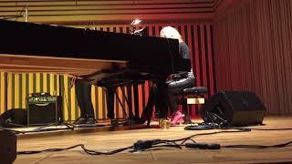 Watch Allison Moorer Easy In The Summertime video