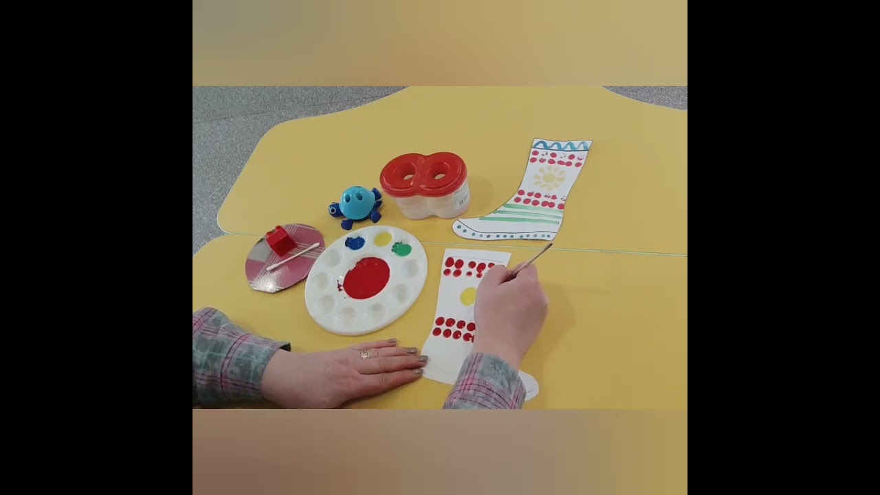 27 .02.2026. Малювання. Гумові чоботи для Петрика. Середня група 