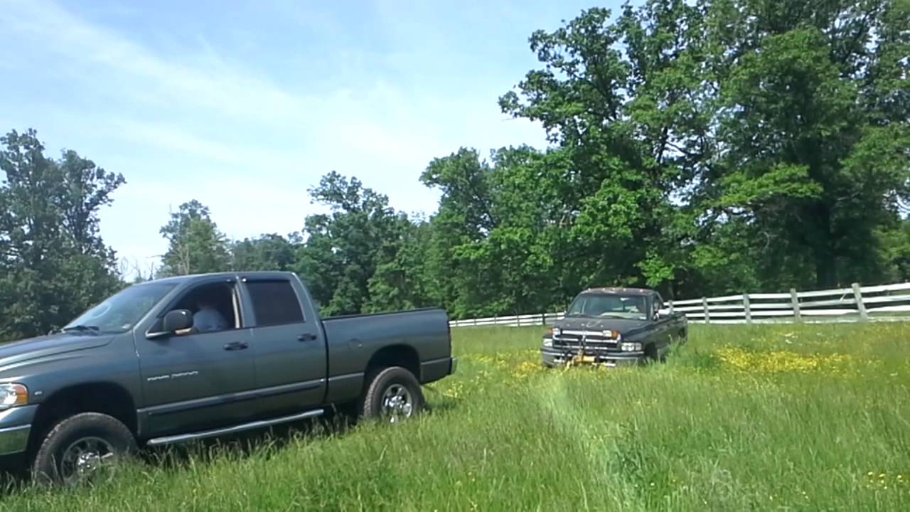 Dodge Cummins pulls out Dodge Ram - YouTube